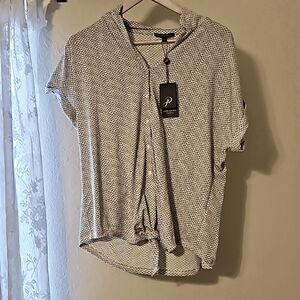 NWT Adrianna Papell Tie Front Knit Top with Notch